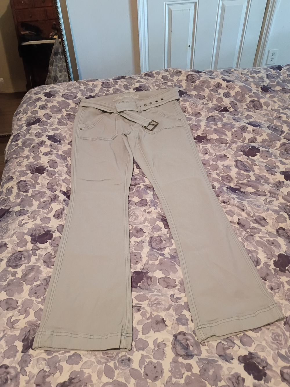 American Eagle Outfitters Light Beige Flare Jeans with Belt